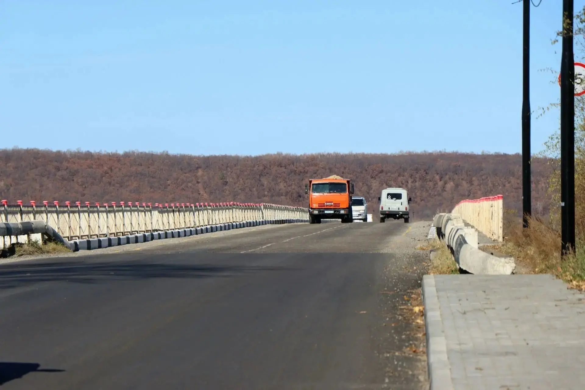 ✅ В Белогорске досрочно отремонтировали отрезок улицы Чехова