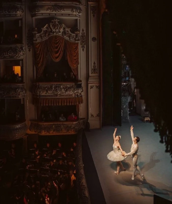 🎭 Новогодний «Щелкунчик» в Петербурге: билеты уже в продаже, цены — от 8,5 тысячи рублей