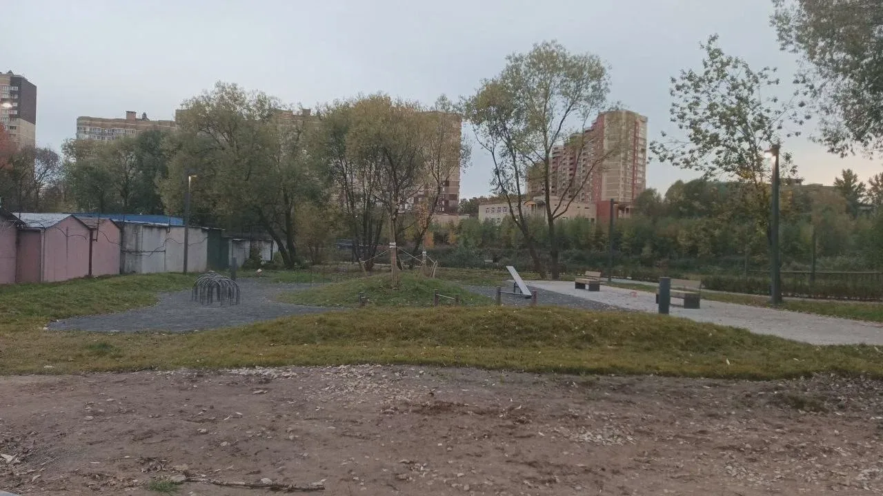 На набережной Яузы не построили новую площадку