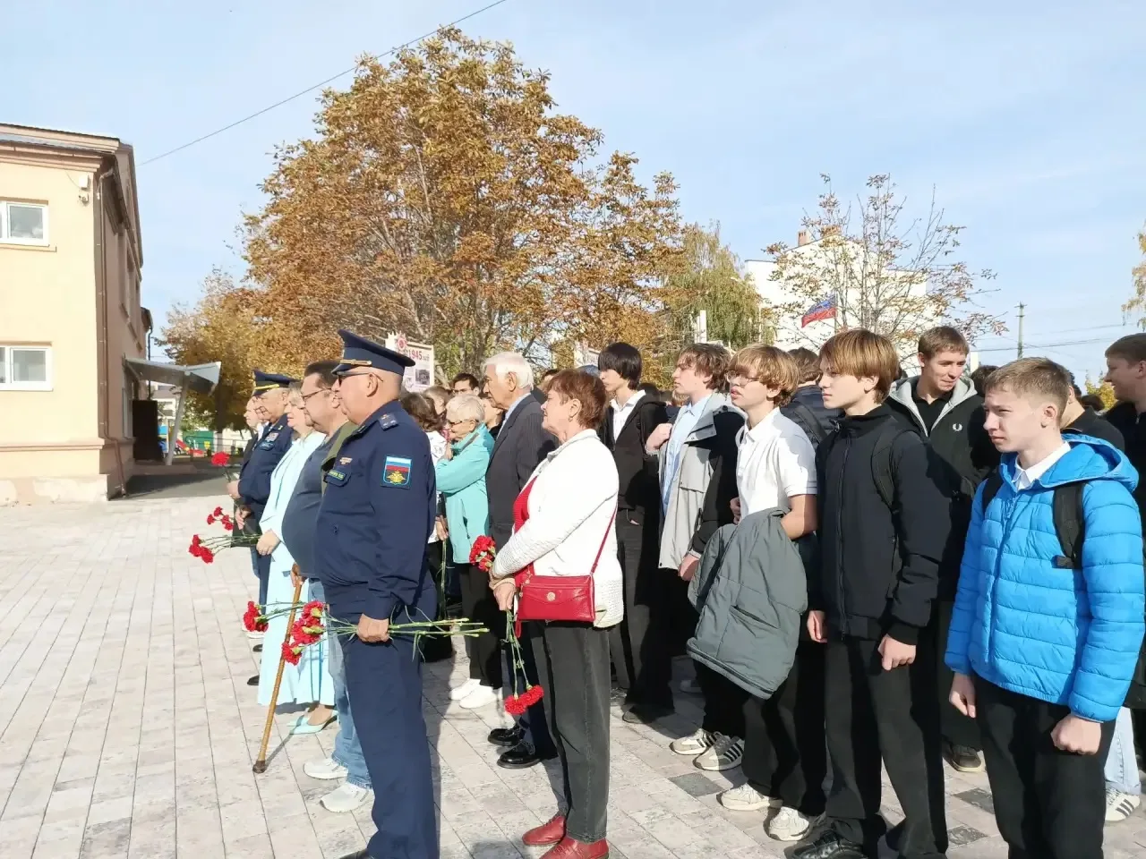 14 октября, ребята 9б класса приняли участие в мероприятии "День призывной молодёжи", к...
