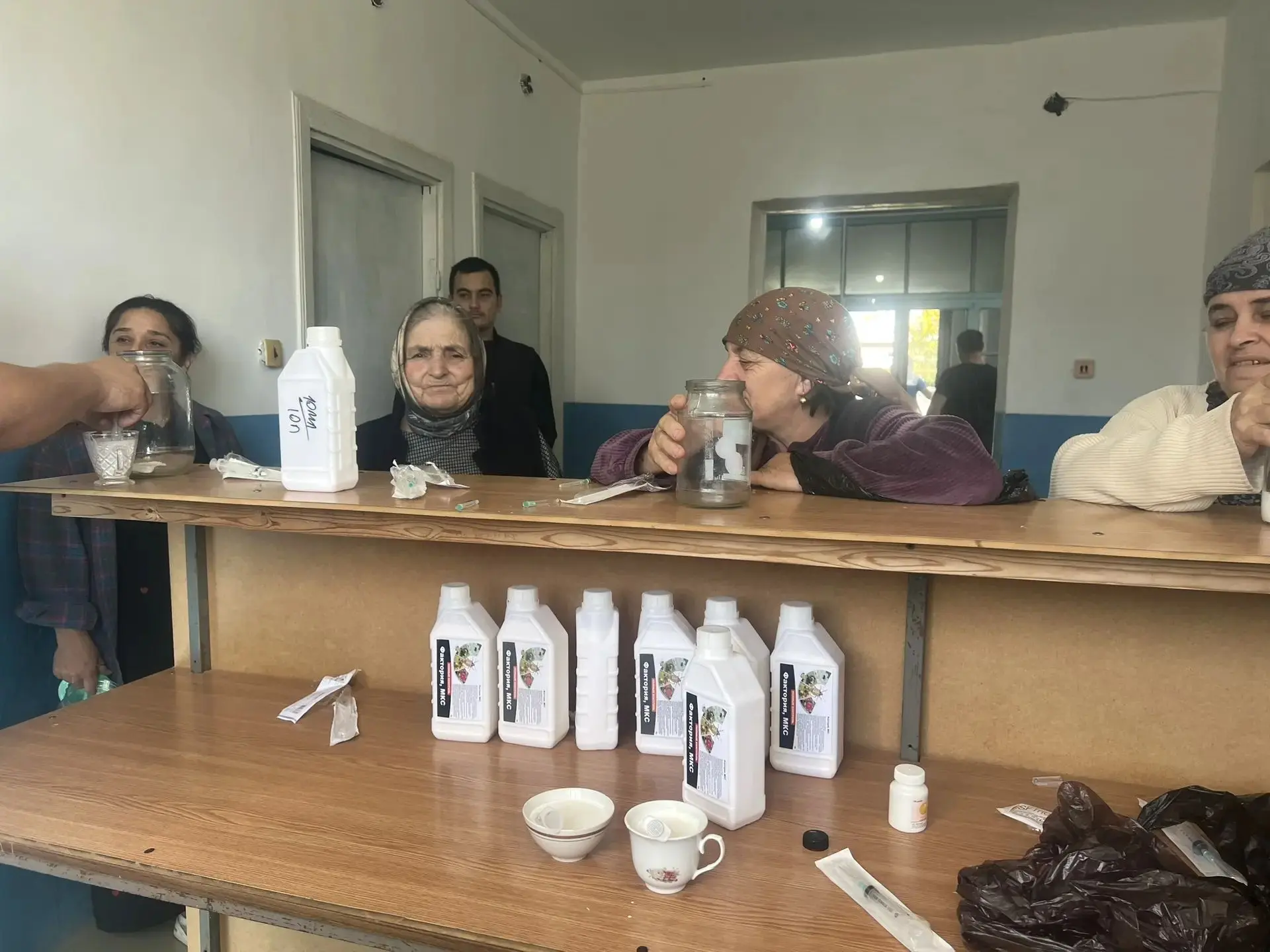 В сельской администрации "сельсовет "Бильбиль-Казмалярский " сегодня также раздали жите...