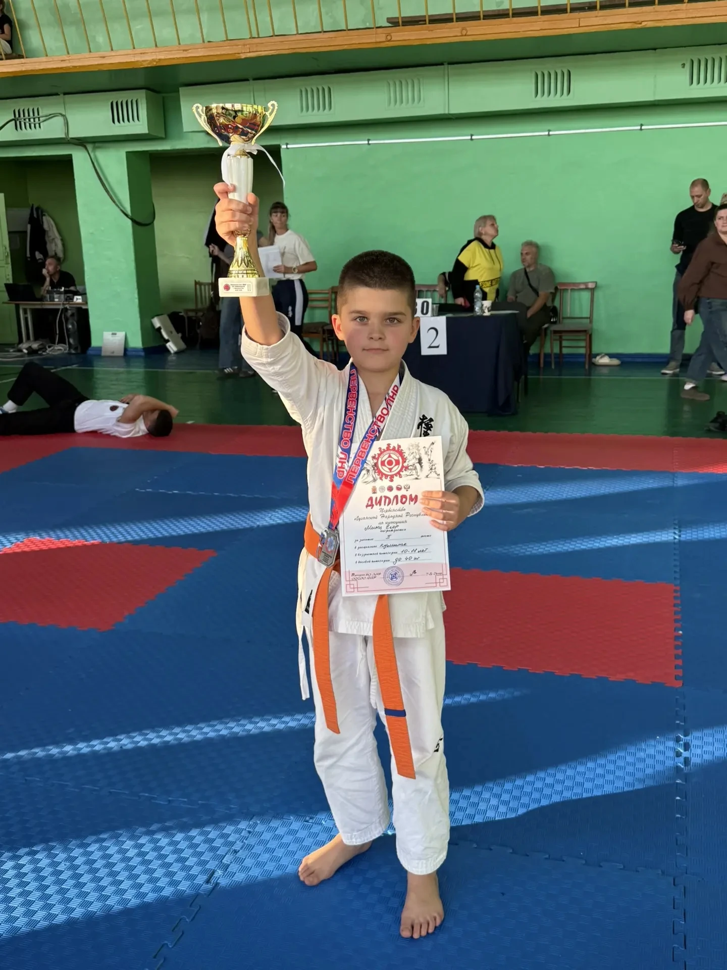 🎉Поздравляем! Гордимся! 💪10 октября. В Краснолучском Дворце спорта состоялось Первенс...