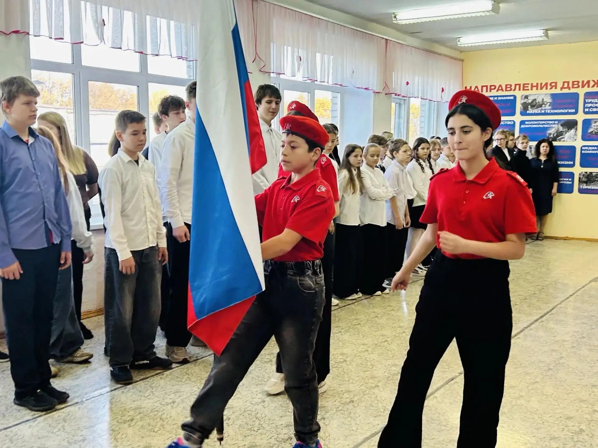 🌐 Безопасность в сети: важные разговоры и простые правила