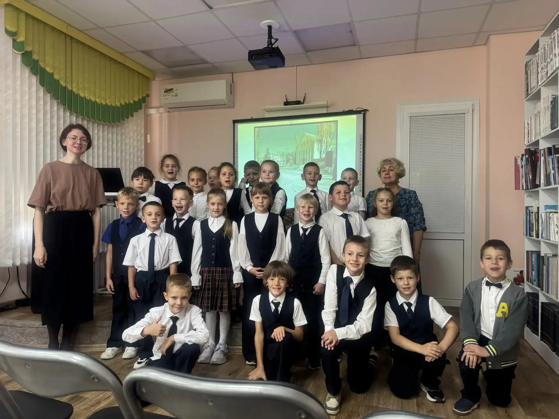 📚 Библиотечный урок в детской библиотеке: «Душа и память родной земли»! 📚