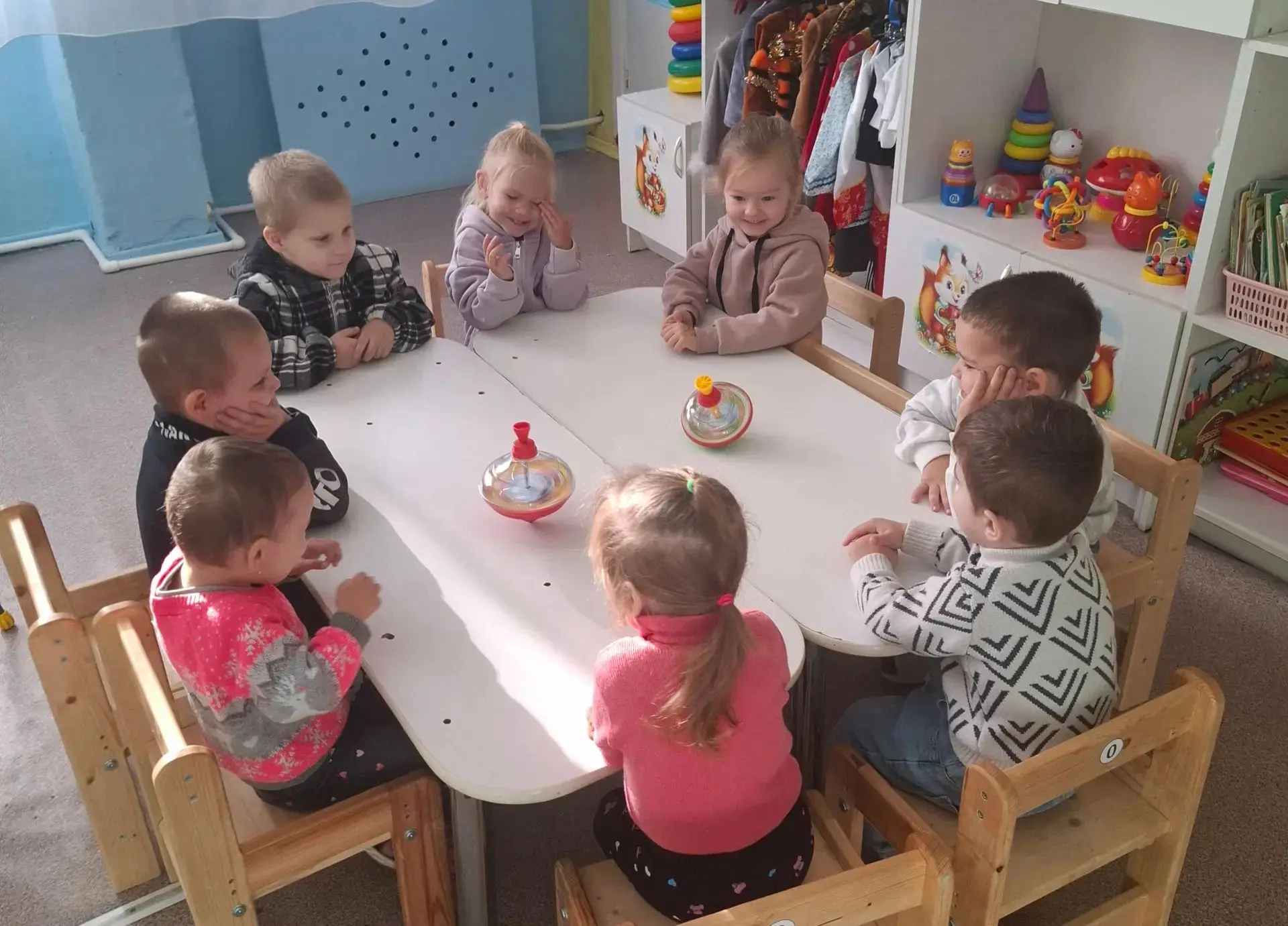 Сегодня, в международный День юлы, воспитанники первой младшей группы «Ягодка» и второй...