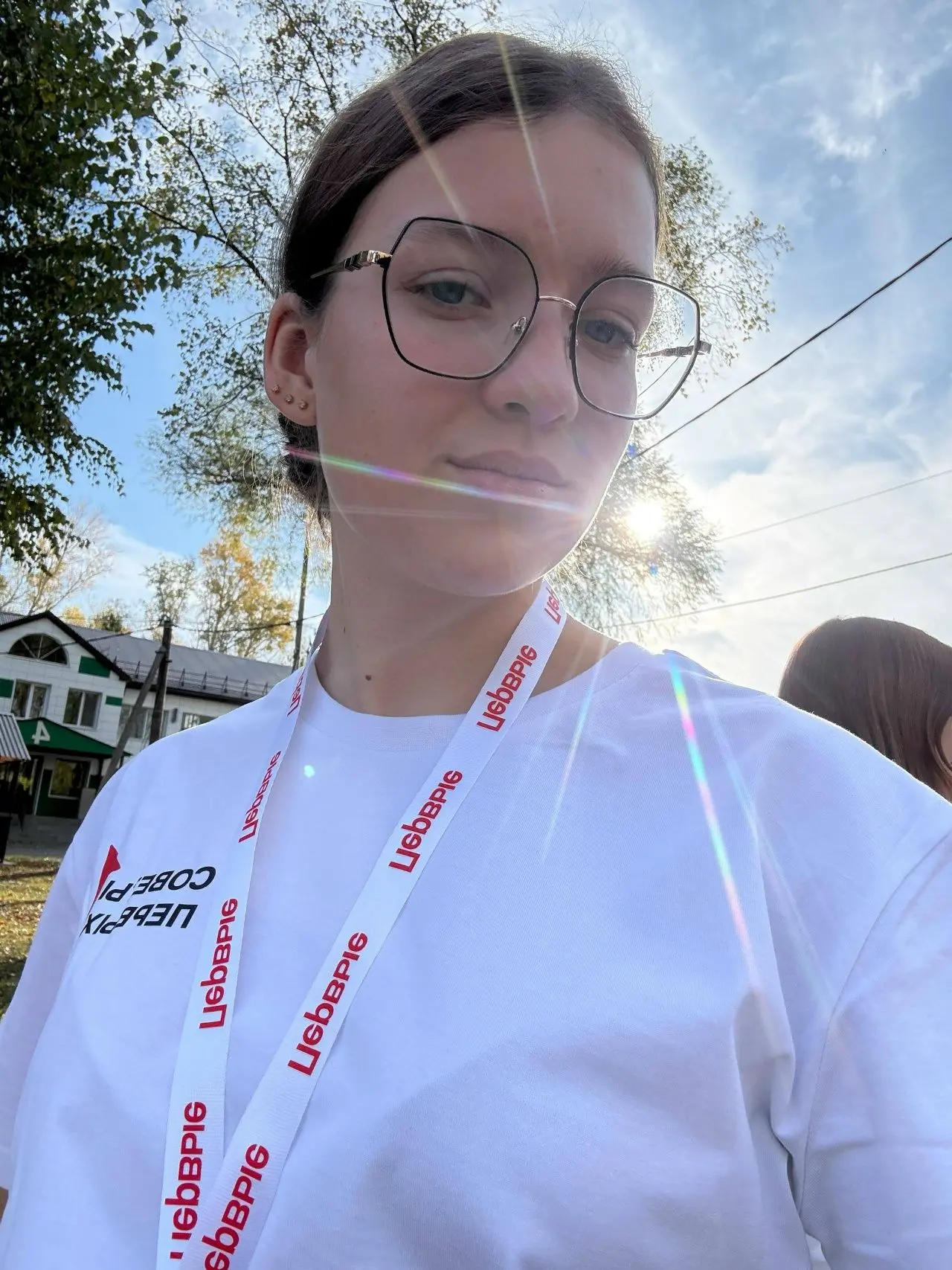 ✨ Иногда самое важное происходит не на сцене, а в обсуждениях между делом — когда ребят...