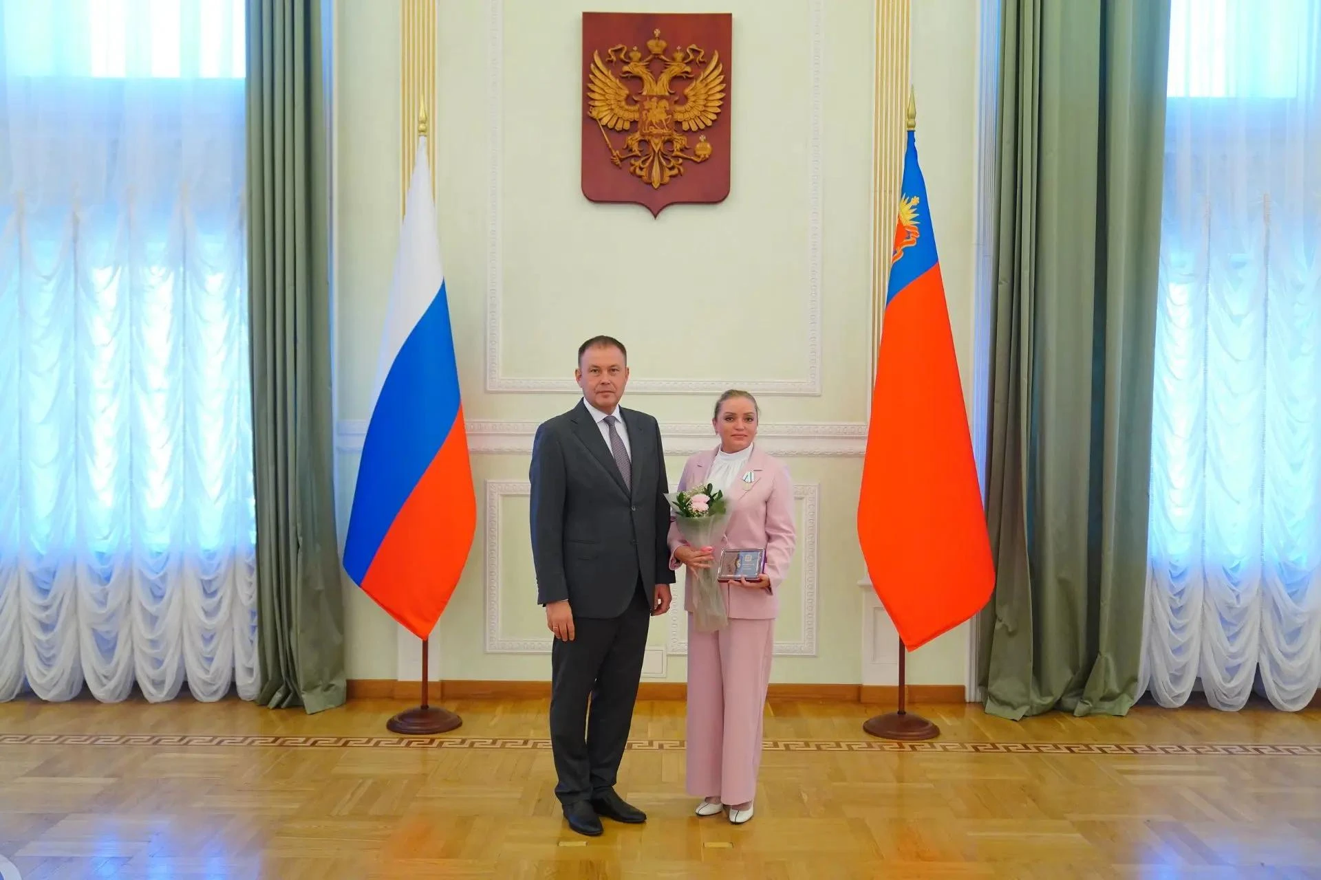 🏅 Светлана Хохлова, главный технолог Школьного питания, награждена медалью «За веру и ...