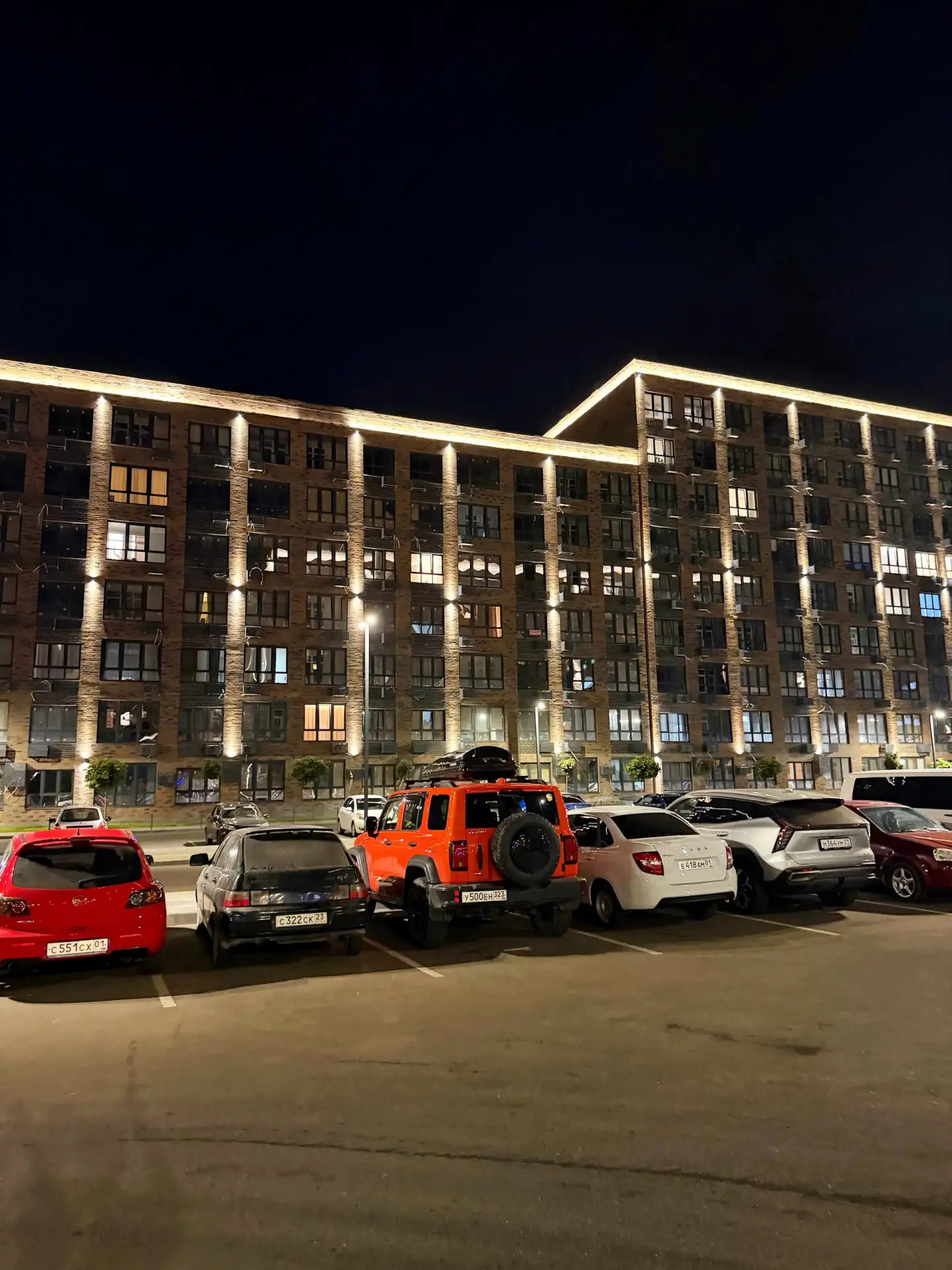 Какой то очень классный ЖК в Майкопе. Ночую здесь