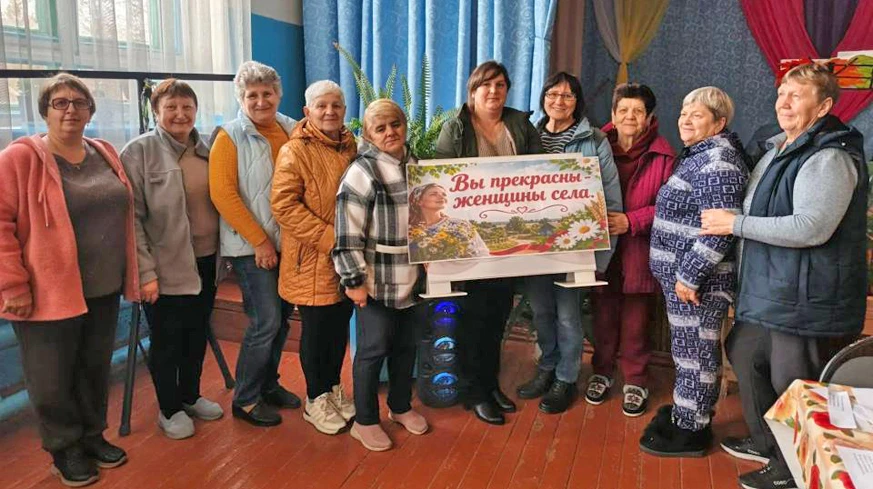 В Прокудино активисток и тружениц поздравили с праздником сельских женщин