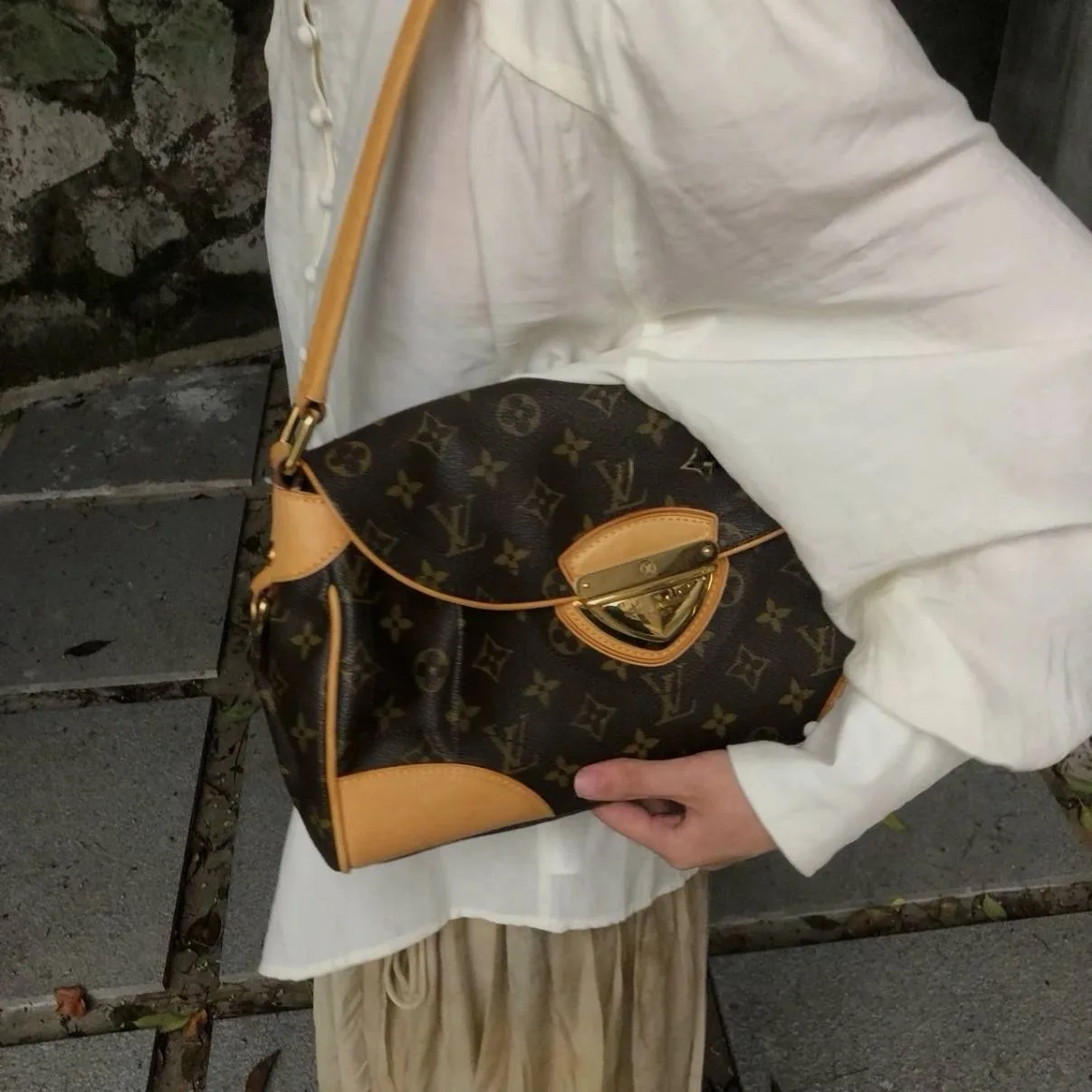 LOUIS VUITTON
