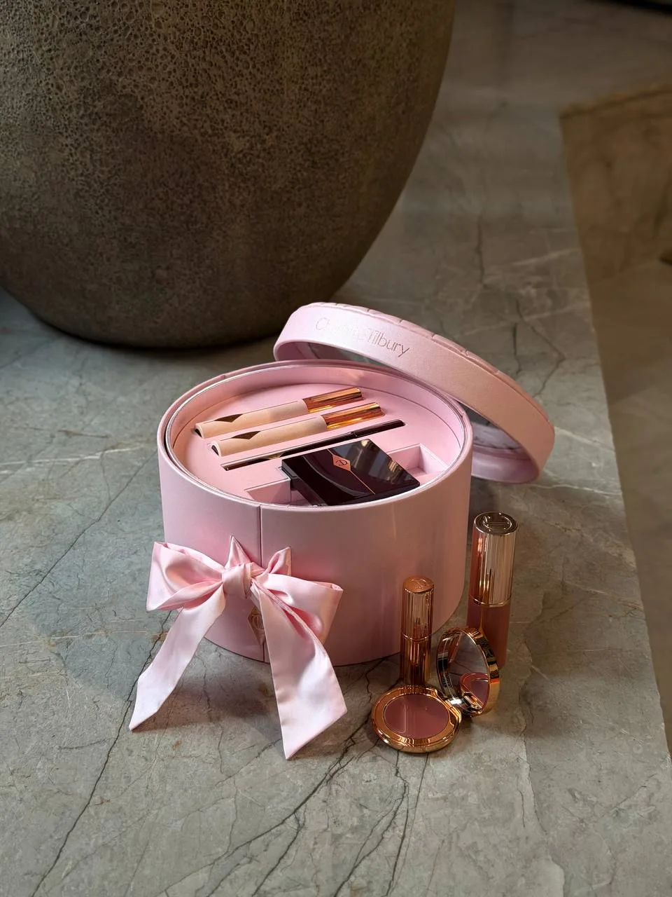 Новый подарочный набор косметики Charlotte Tilbury Pillow Talk Dreams Come True, в наборе: