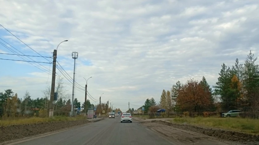 Дзержинцы возмутились ремонтом гладкого проспекта Свердлова из-за разбитой улицы Патоли...