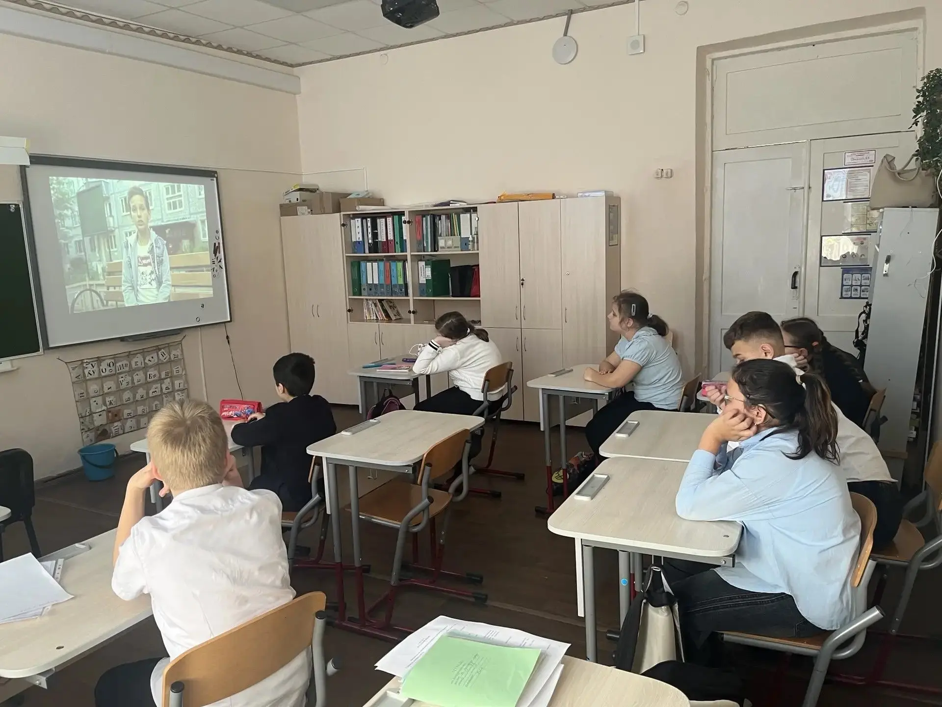 🎉 Классный час в 4 «А»: учимся быть в безопасности! 🎉Сегодня, 12 октября 2026 года, в...