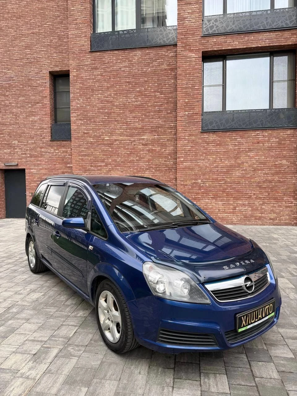 Opel ZAFIRA