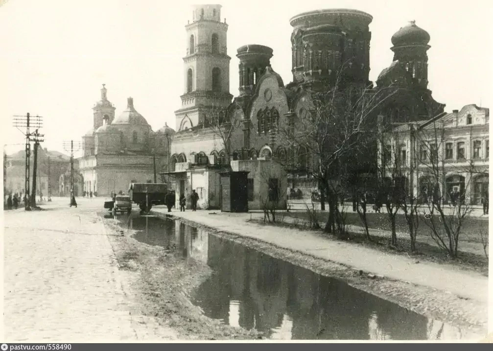 🕰 Орёл в прошлом: Первомайская площадь, 1941 год