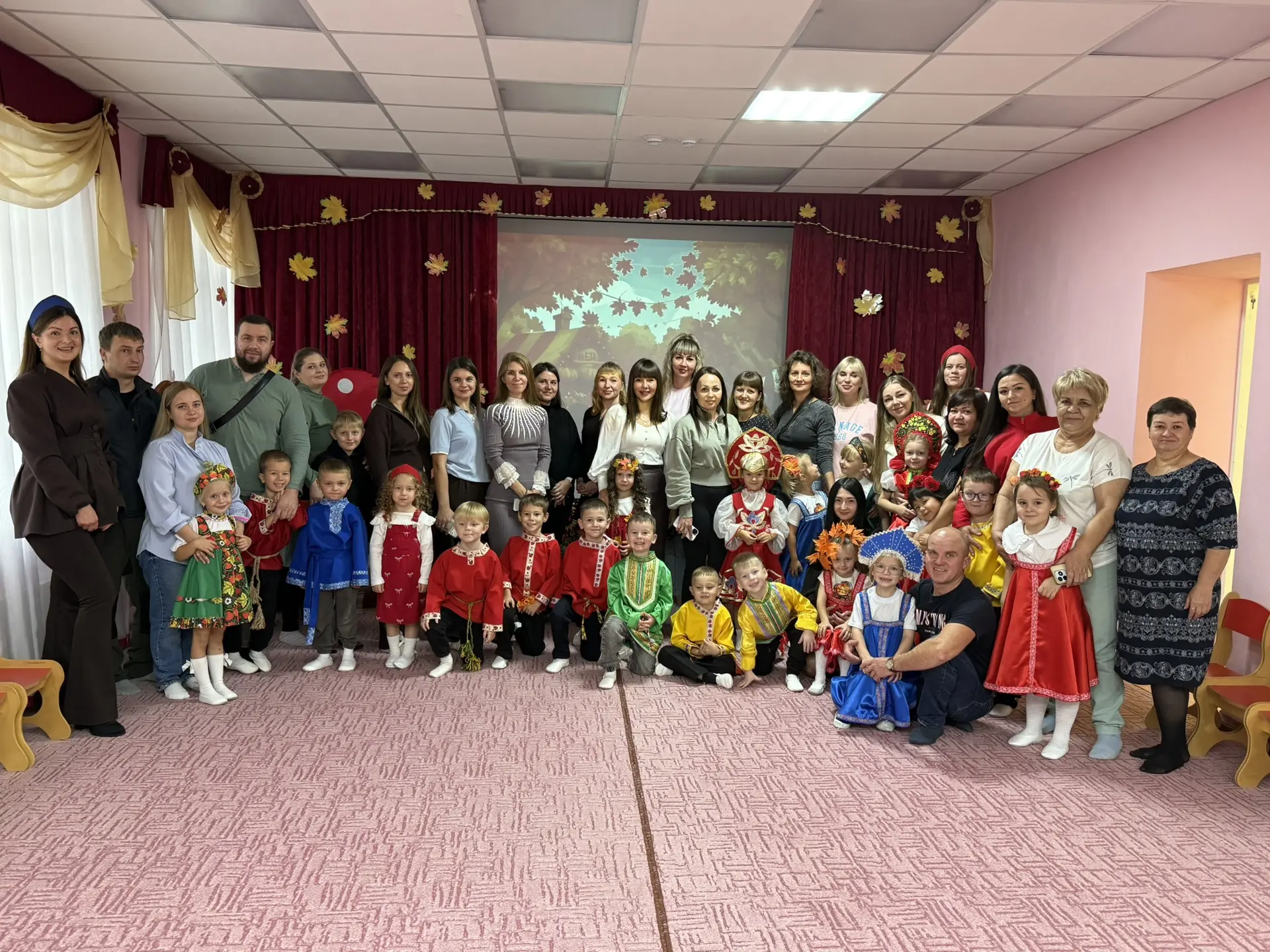 🍁Осенняя ярмарка для Царя в старшей группе 👑