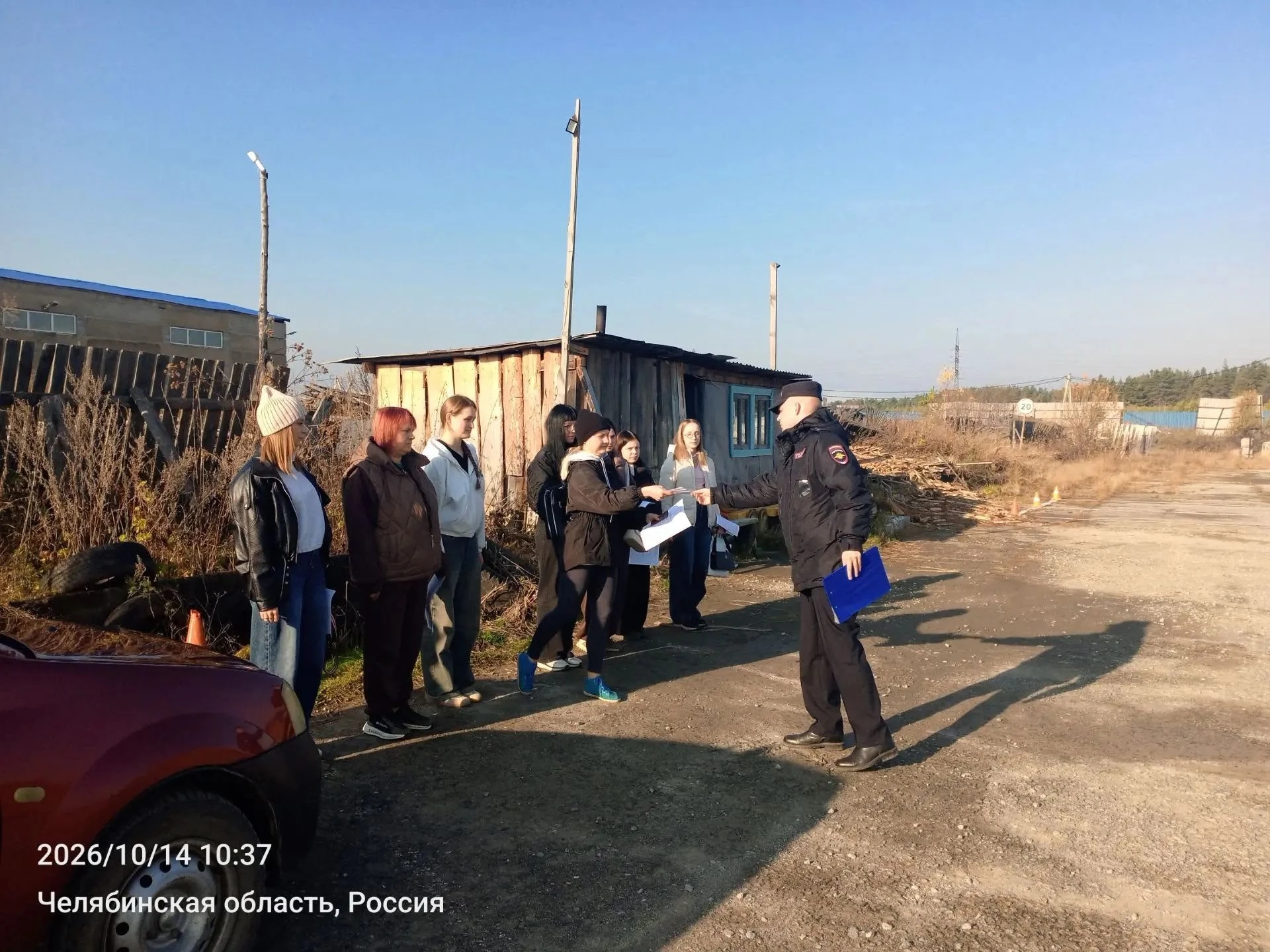 В Верхнем Уфалее проходит акция «День против мошенников». Полиция округа перешла в режи...