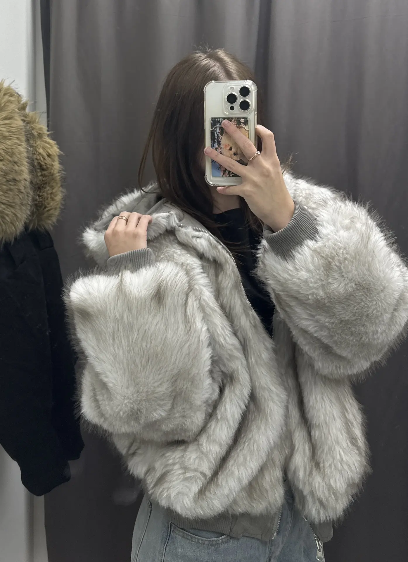 продам куртку