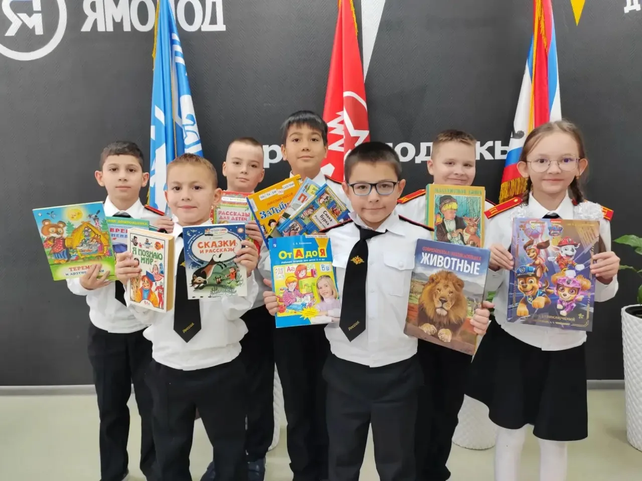 «Книжный десант» прибыл в ЦДИ!