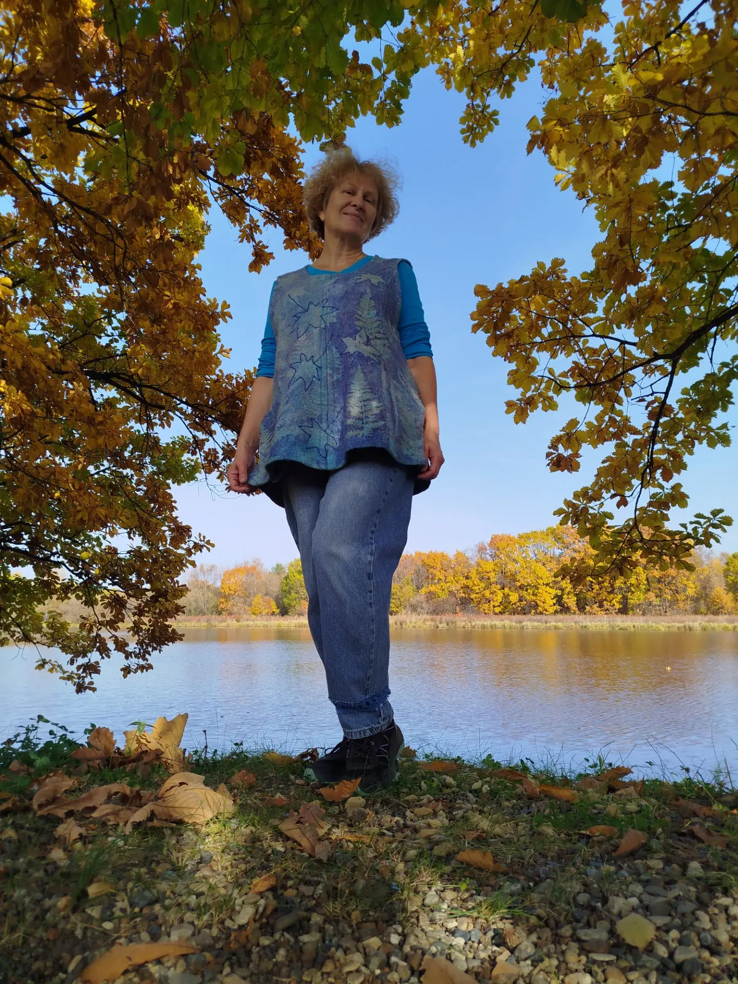 Красотища сегодня. Не удержусь, еще несколько фоточек меня в жилете . 😁🥰💖