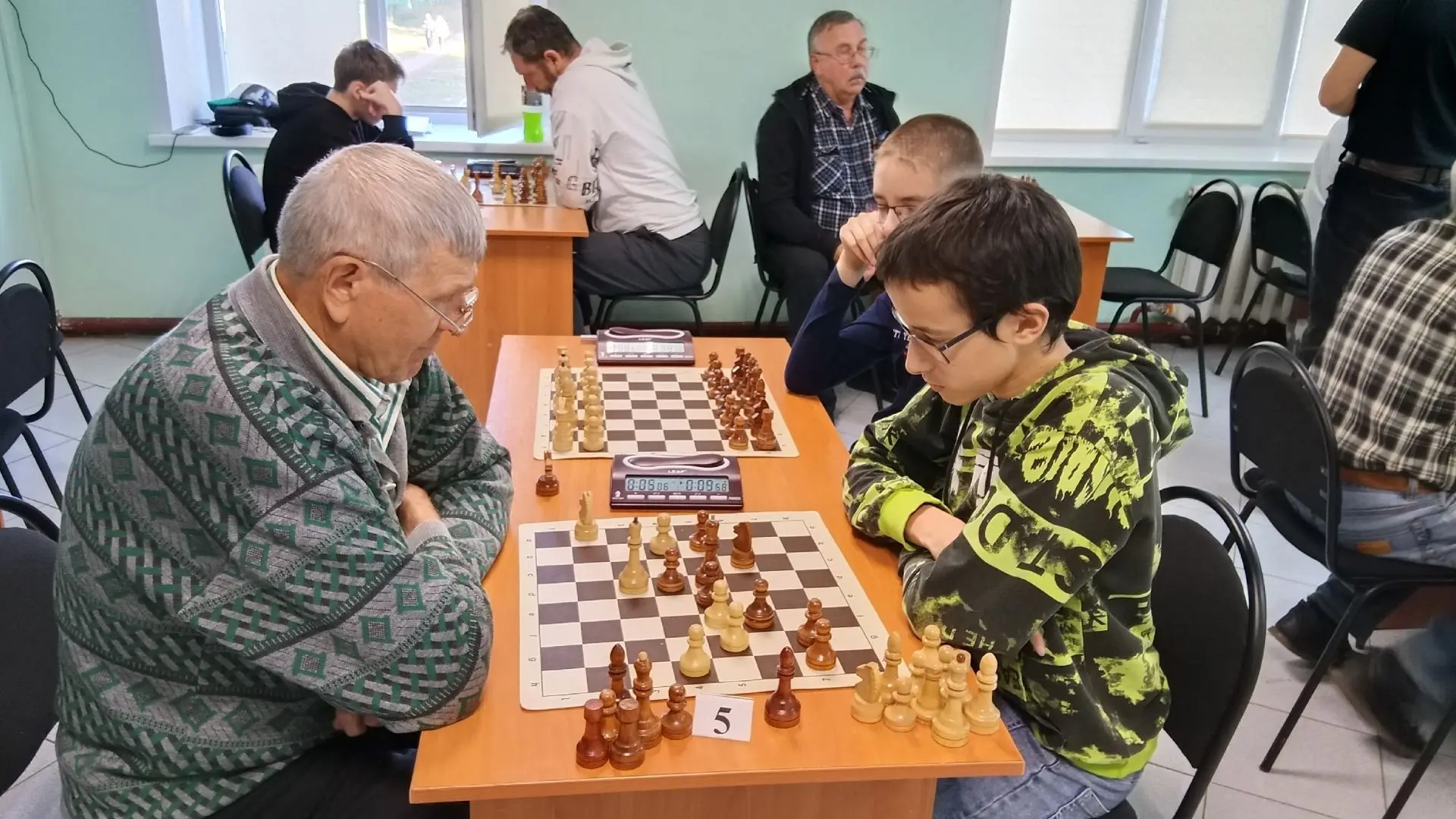 Состоялся второй этап открытого Кубка Мелеузовского района по быстрым шахматам.
