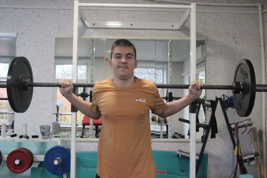 💪 Сила духа и характера: в Бийске прошло первенство Алтайского края по пауэрлифтингу