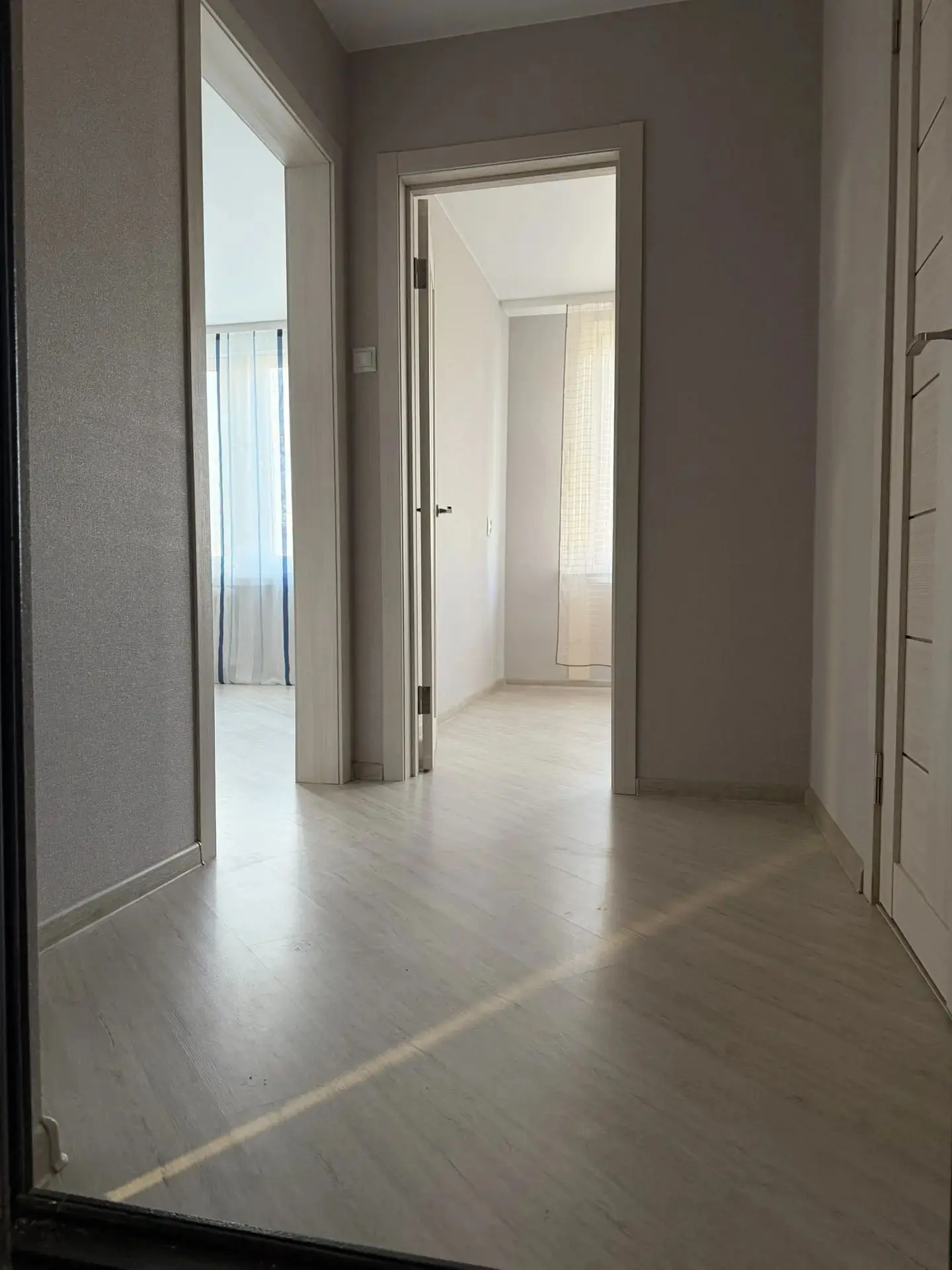 Продам двухкомнатную квартиру в поселке, мкр.Энергетиков д.18 , тел.:8-918-942-24-84