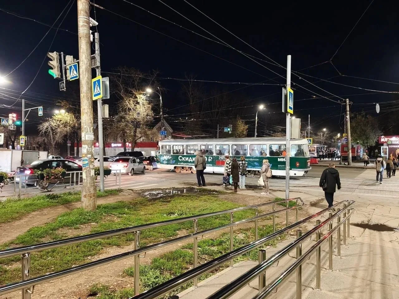 ⚡️Под колесами трамвая погиб подросток.