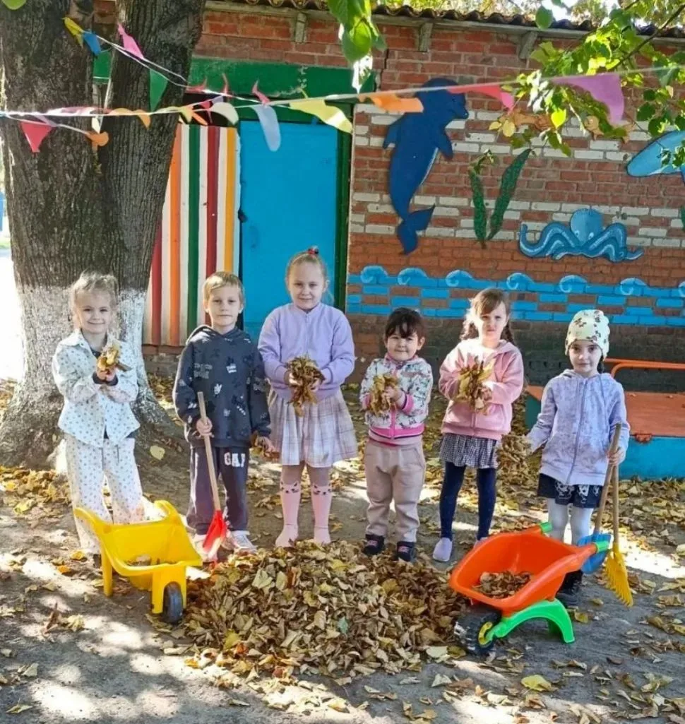 Осенний вальс в детском саду №37