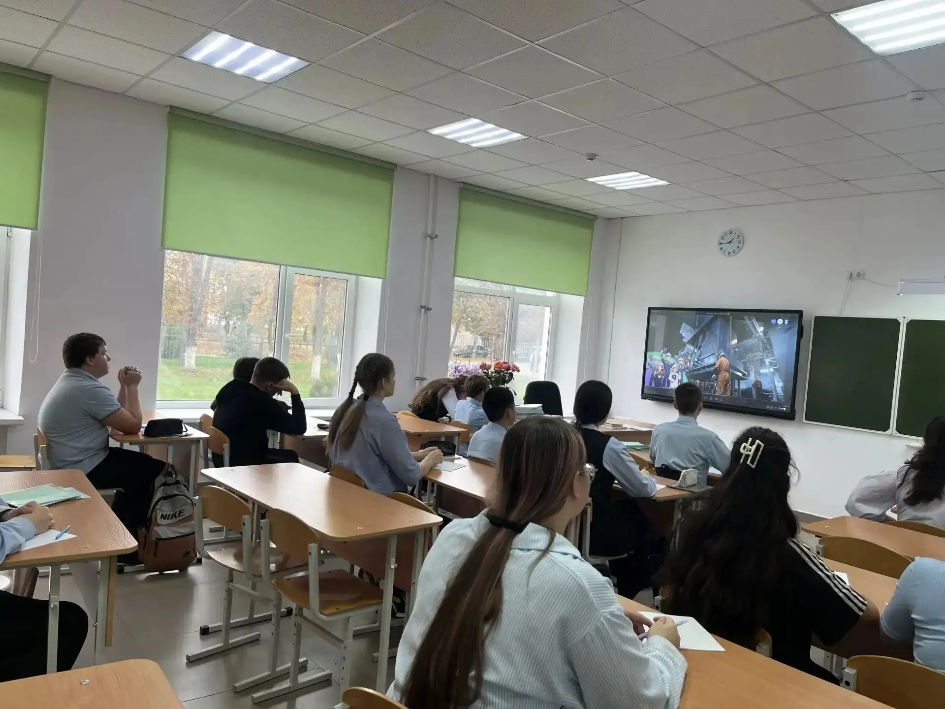 Сегодня в 8 «В» классе МКОУ СОШ № 5 г Майского прошло занятие профориентационного курса...