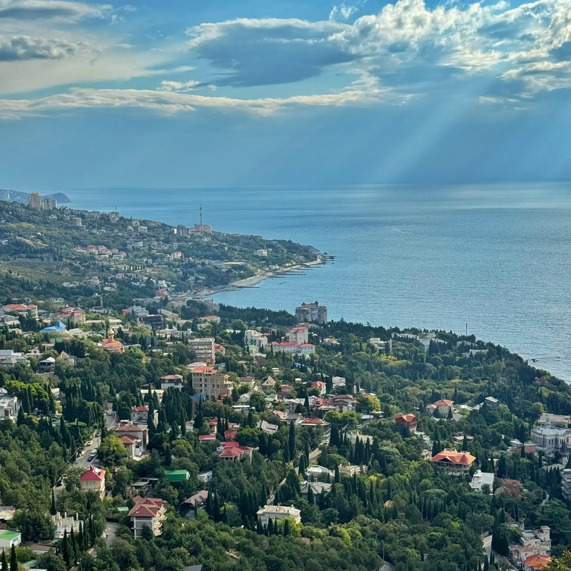 Обязательное место к посещению в Крыму. Симеиз, гора Кошка, Южный берег