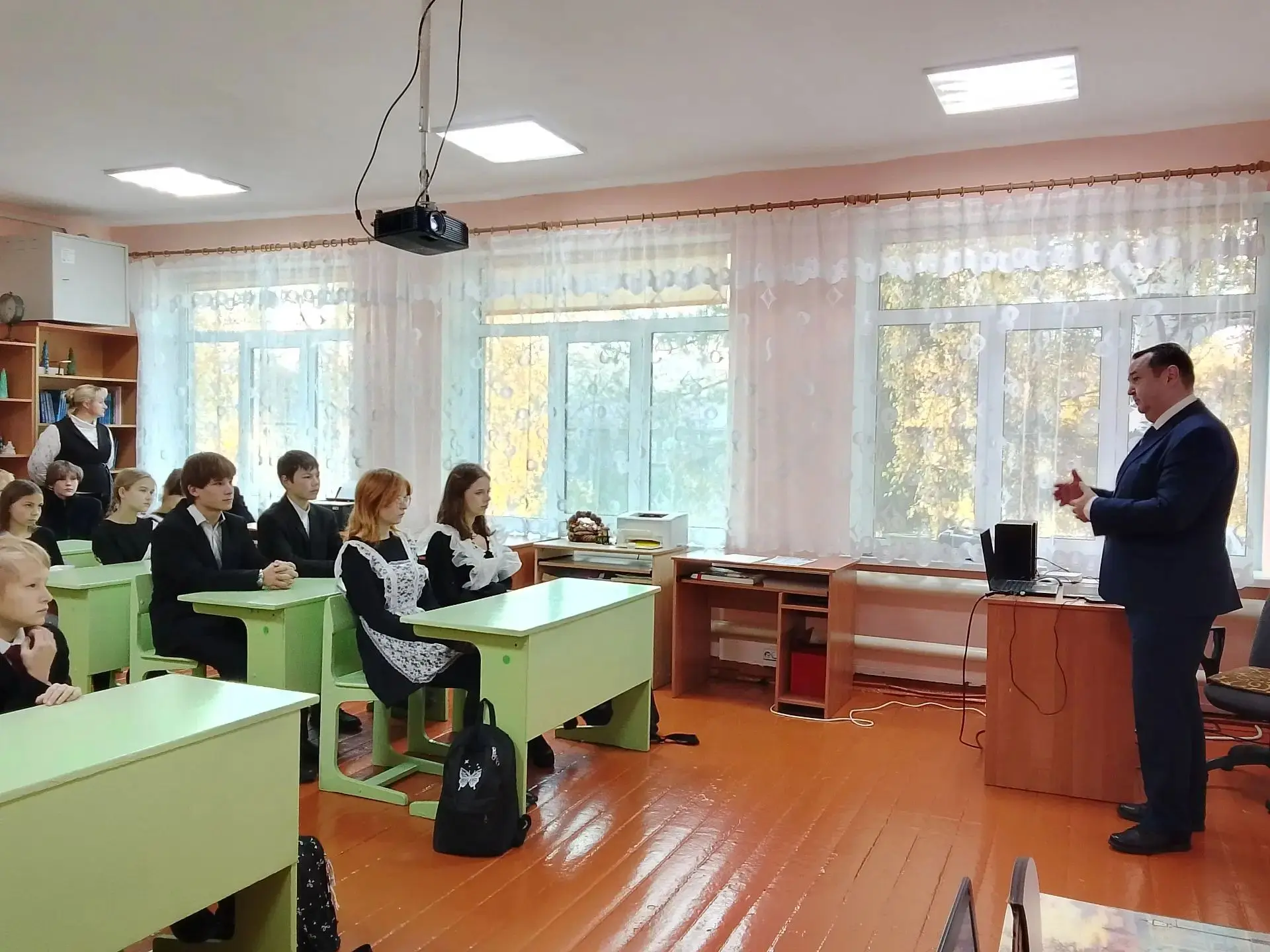 🎖Герои живут рядом