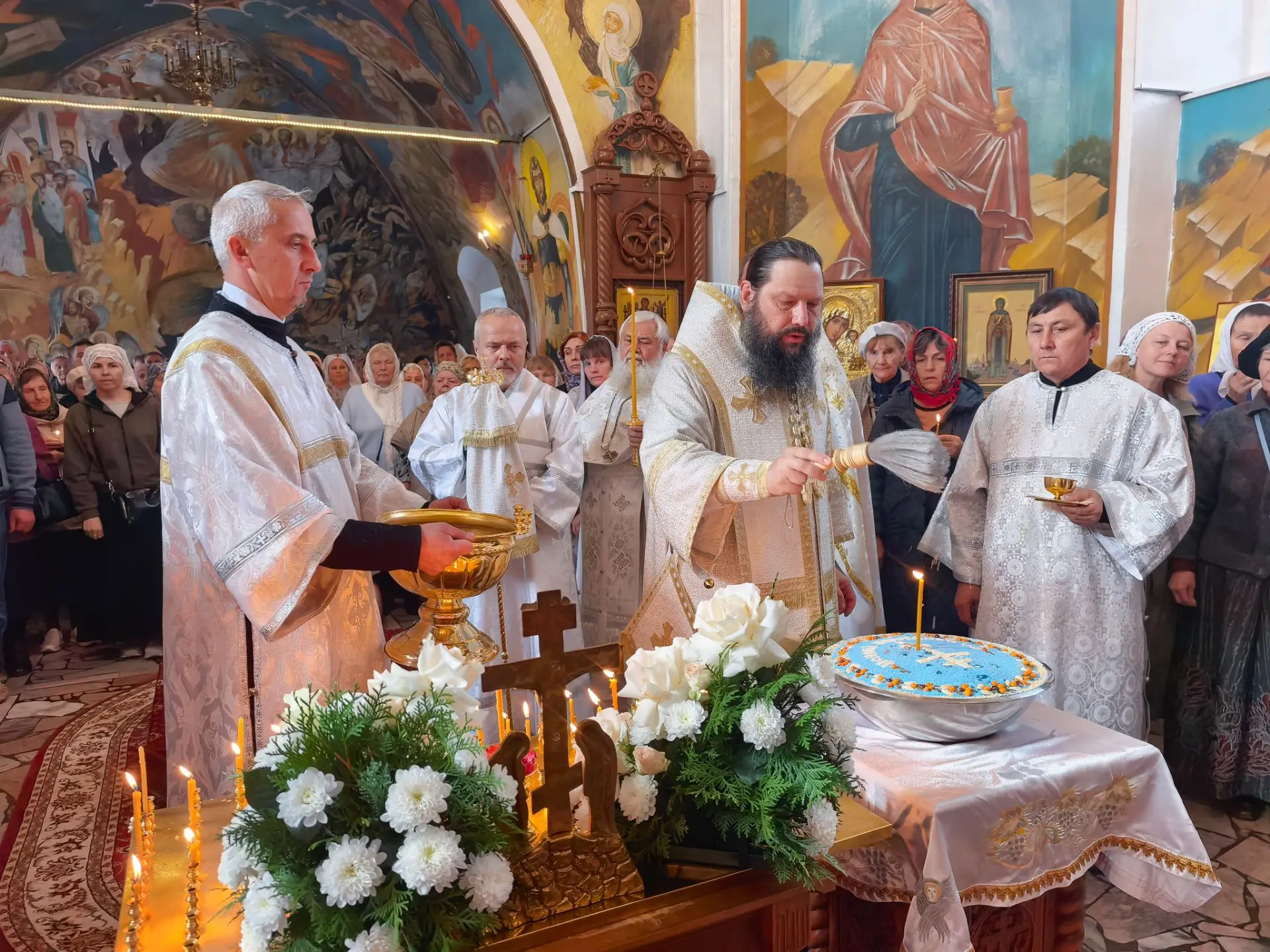 ✨ По заамвонной молитве Литургии была совершена панихида и освящено коливо.