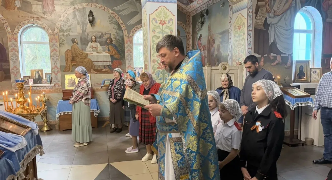 Божественная литургия в праздник Покрова Пресвятой Богородицы