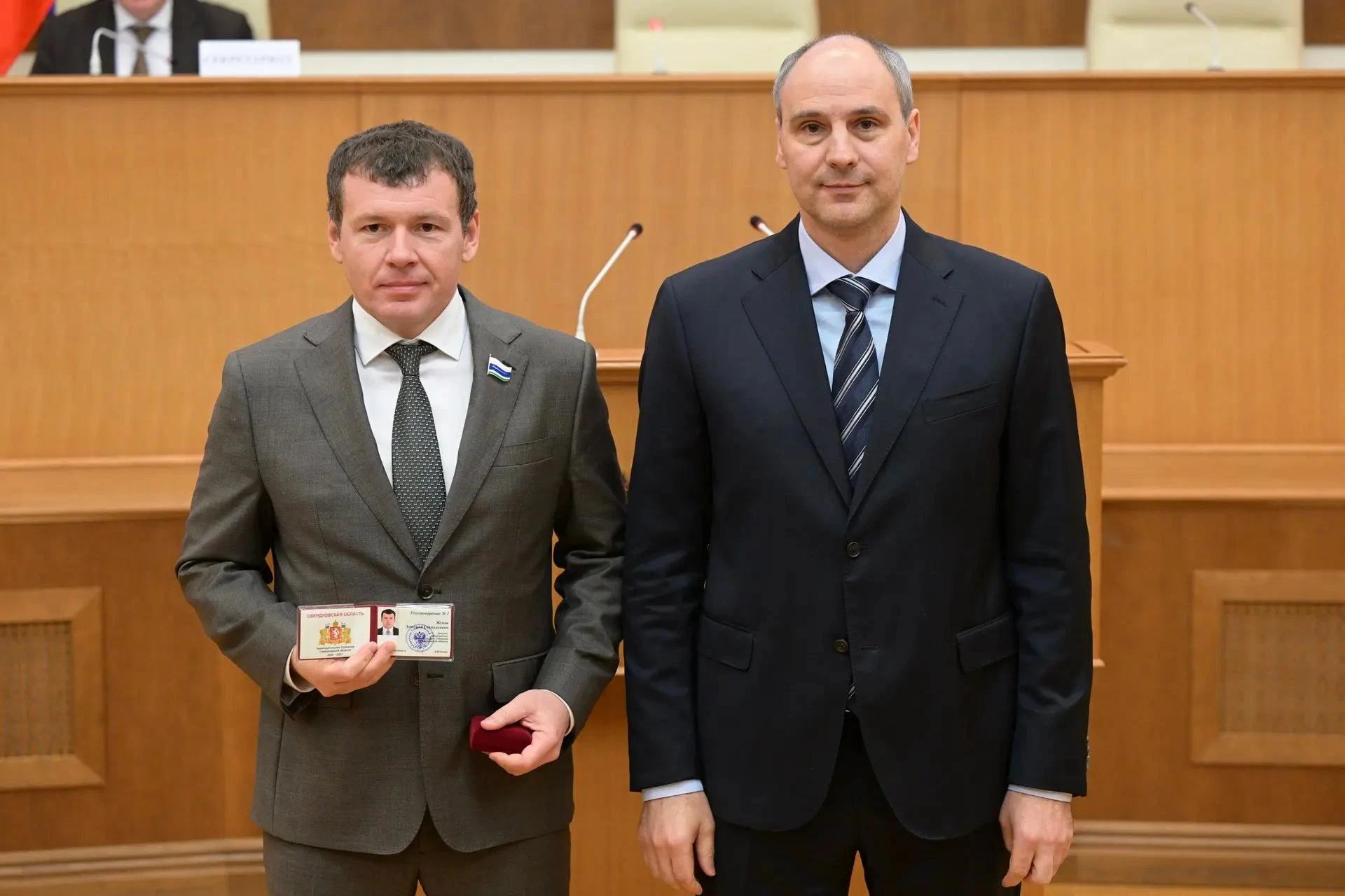 Денис Паслер поздравил Дмитрия Жукова с назначением председателем Законодательного Собр...