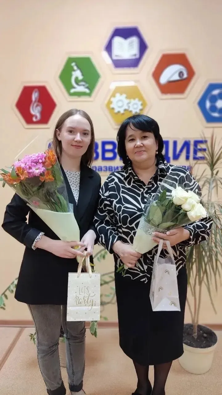 8 октября в России отмечается один из самых молодых профессиональных праздников - День ...
