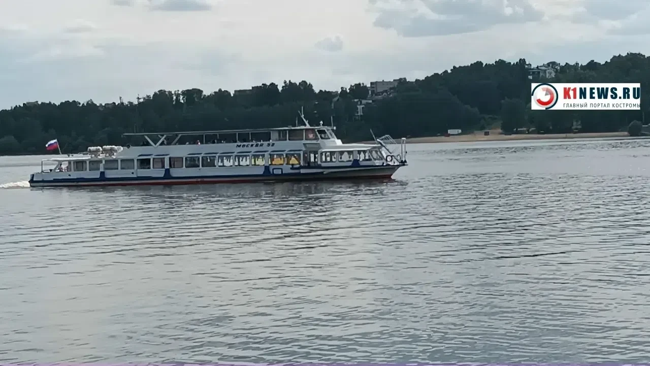 Теплоход «Москва-52» завтра совершит последний рейс в этом году