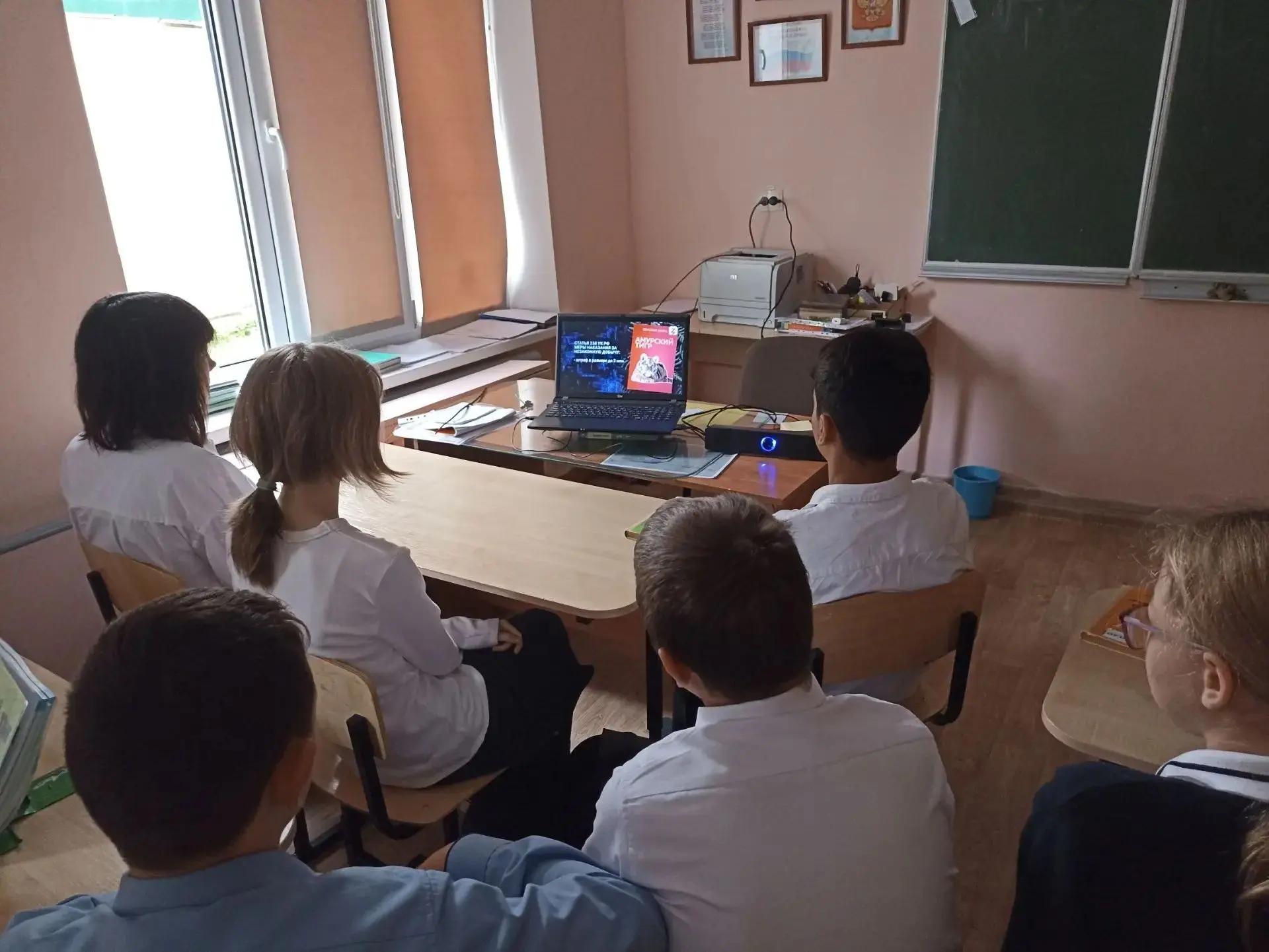 В нашем литературном клубе, для учащихся 6 и 7 классов на платформе «Знание» прошло мер...
