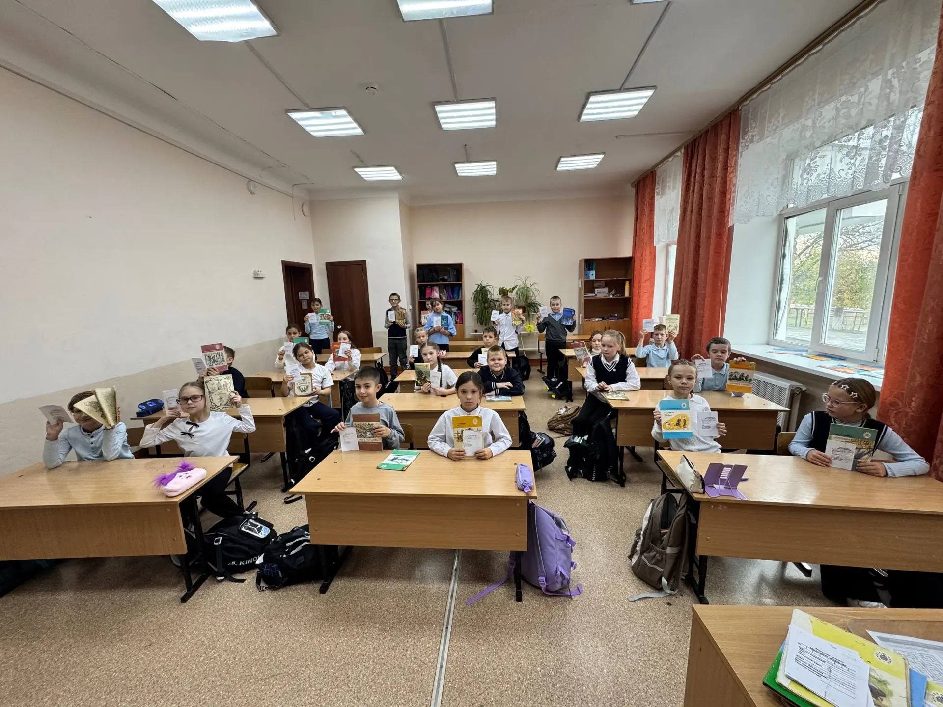 Библиотечный урок в 3 «А»: путешествие в мир книг! 📚✨