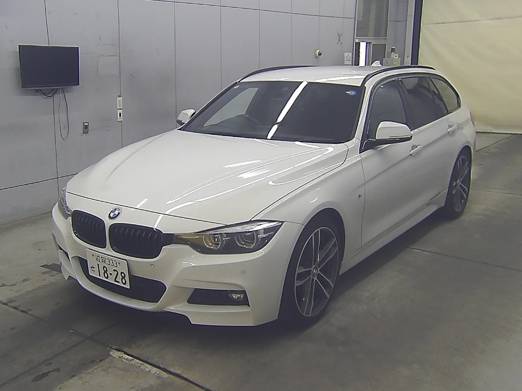 🇯🇵 BMW 3 SERIES 318I TOURING - агрессивный универсал в комплектации M SPORT EDITION S...