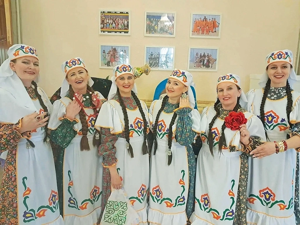 «Самое красивое украшение» покорило жюри: ансамбль «Раздолье» - обладатель Гран при фес...