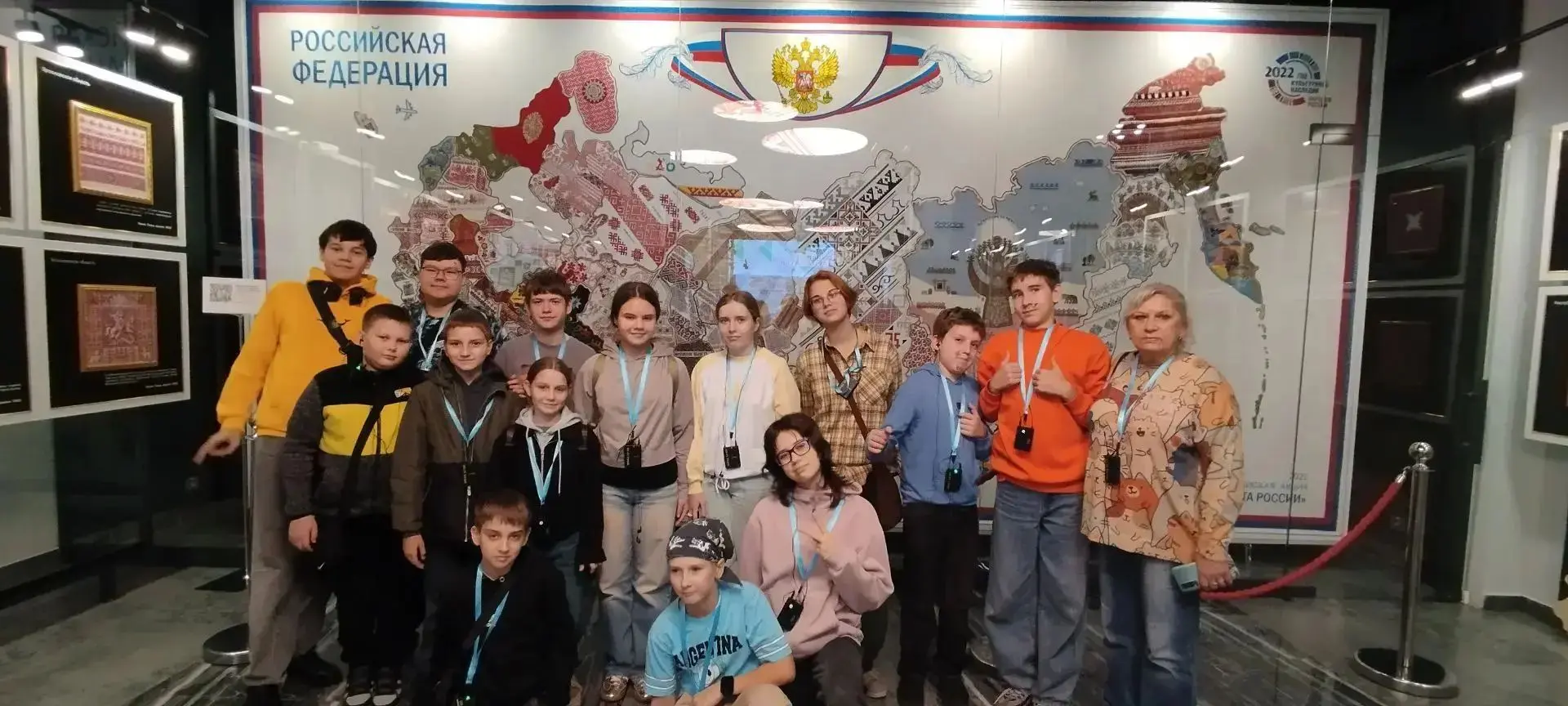 Ребята Образцового театрального коллектива «ВиР» (педагог Васильева В. Н.) с 9 по 11 ок...