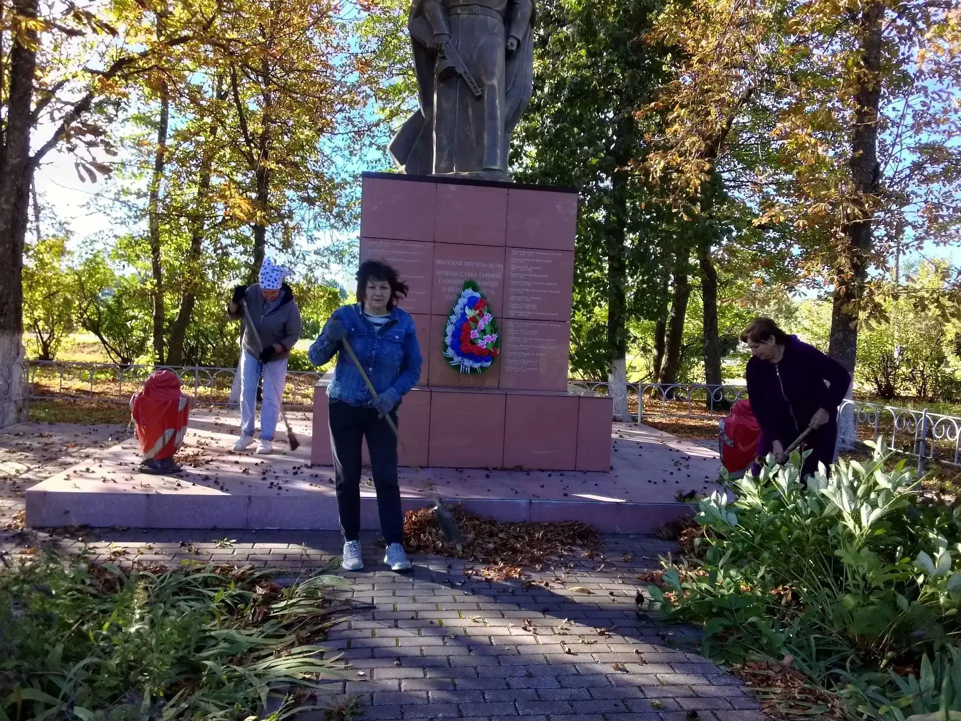 https://biblioteka-city.ru/item/2550317 В рамках областной природоохранной акции «Ворон...
