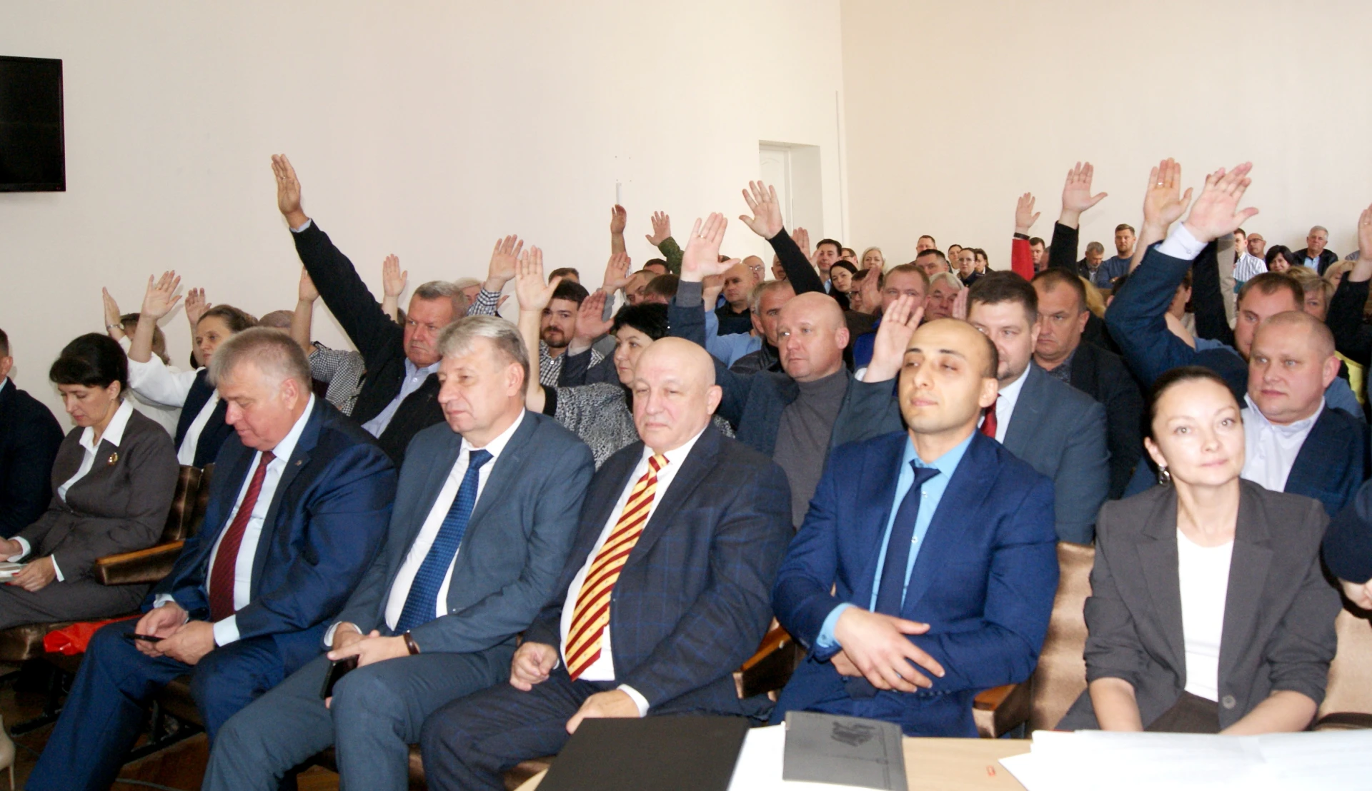 Главой Бобровского муниципального района избран Анатолий Балбеков