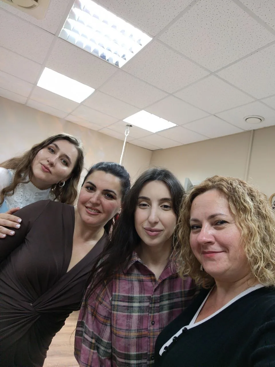 Голос прокачали, диафрагму размяли, энергией зарядились.