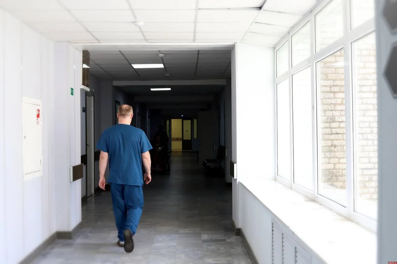 Во вторник, 13 октября, на территории Псковской областной клинической больницы проведут...