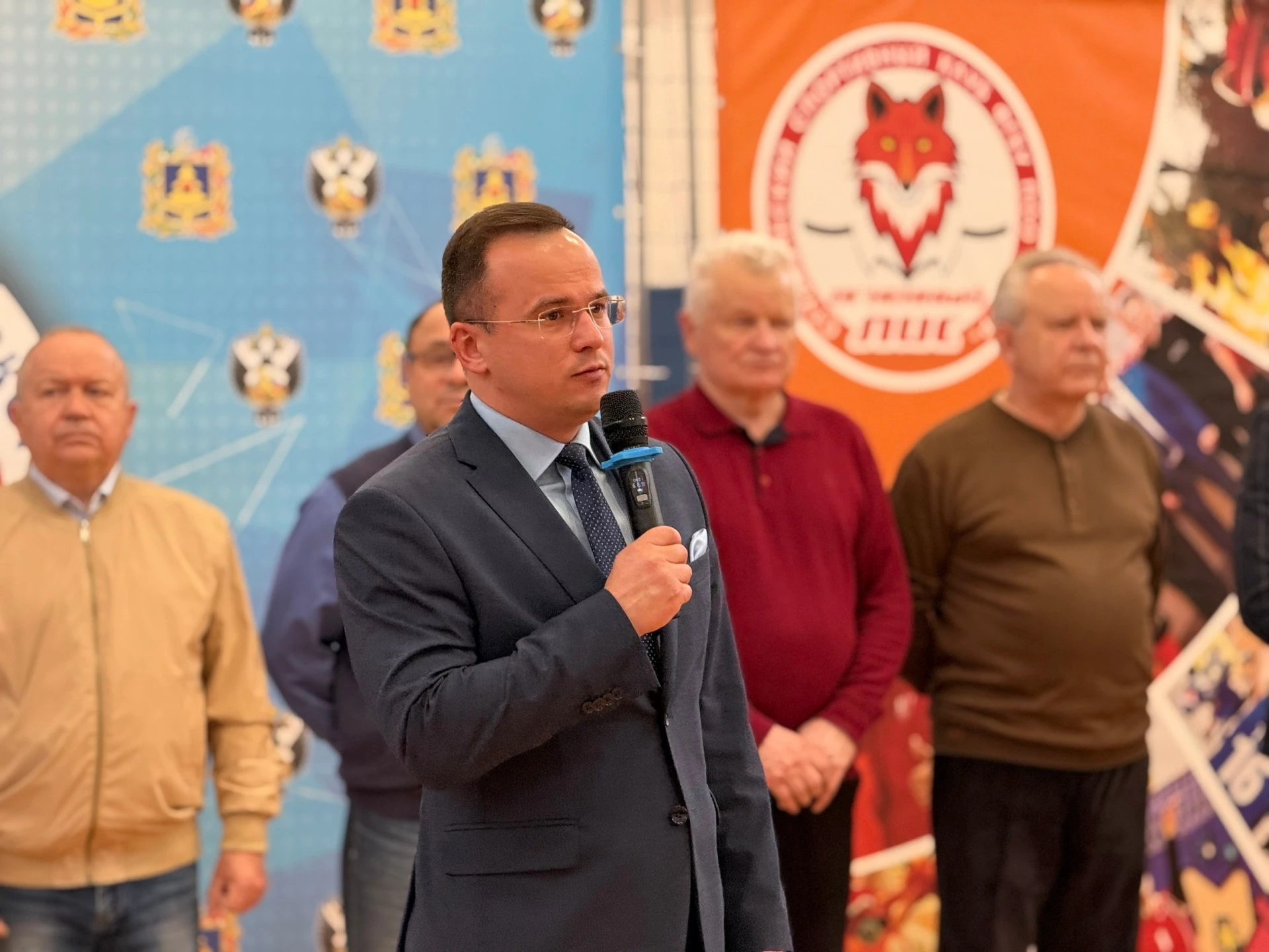 В Брянске стартовал ежегодный турнир по волейболу памяти Вячеслава Пузырука