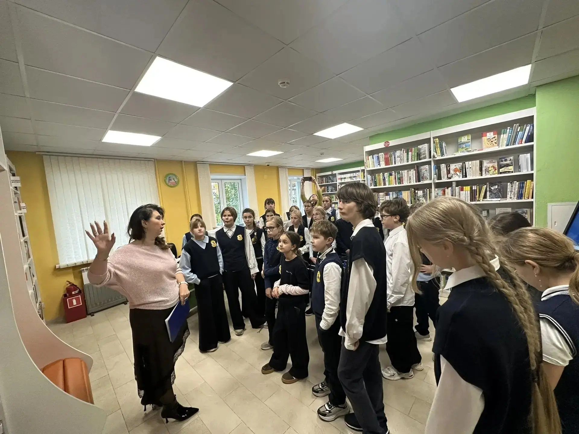 Сегодня ученики 5 «А» класса  с классным руководителем Лазаревой А. А. побывали в Клеме...