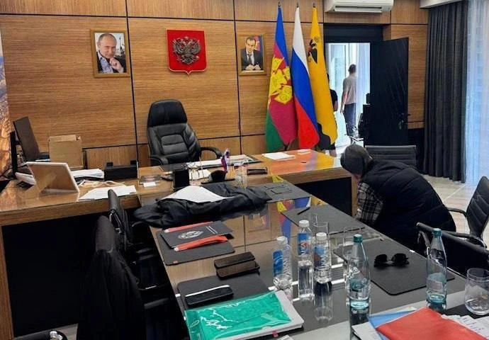 🔍 В администрации Новороссийска прошли обыски, изъяты документы