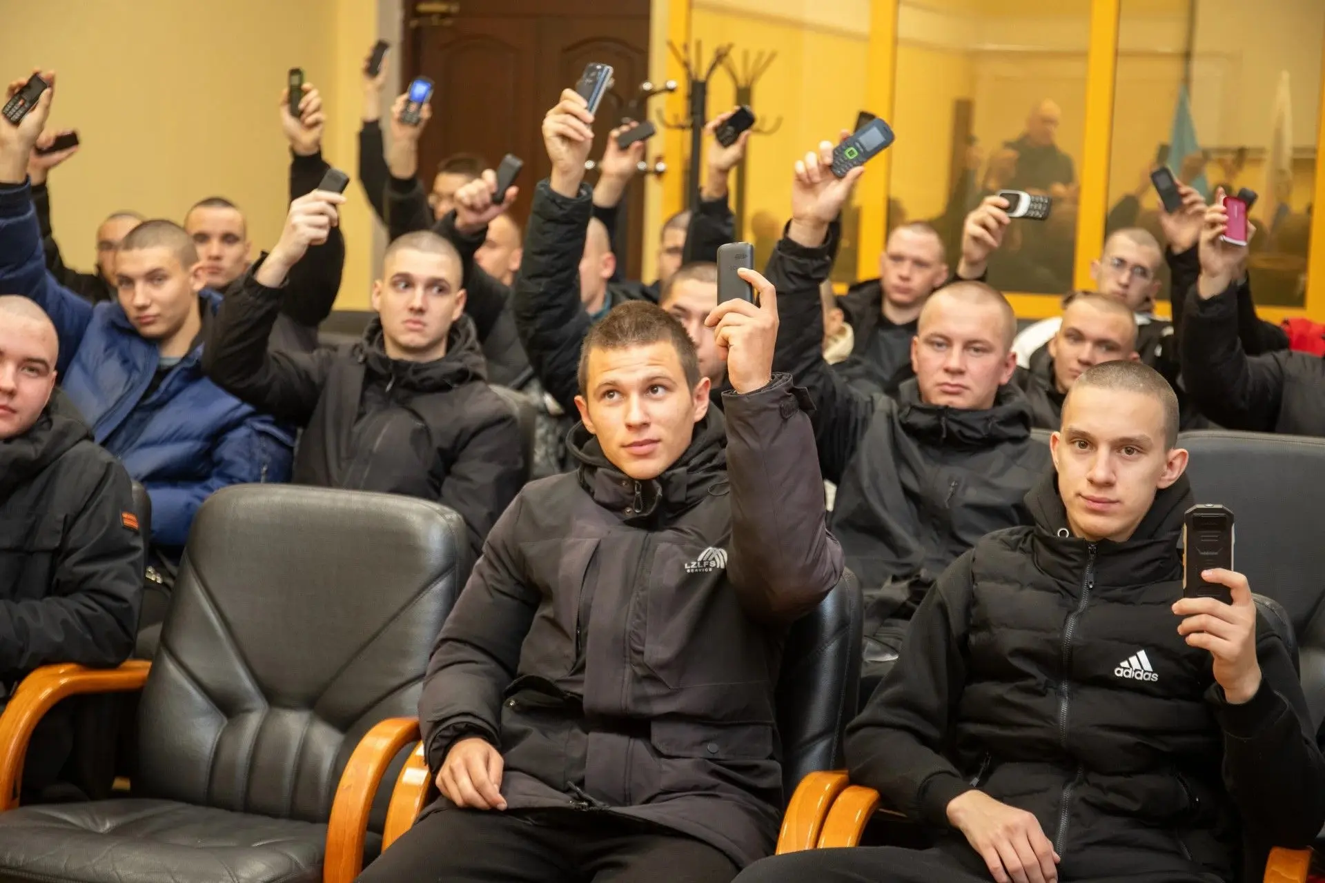 Из соцсетей мэра Иркутского муниципального округа Леонида Фролова